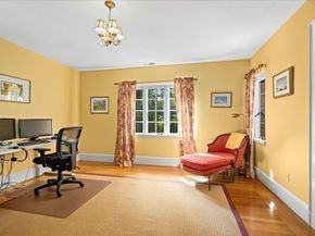 40 Westwood Dr, Worcester MA 01609