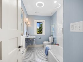 40 Westwood Dr, Worcester MA 01609