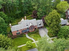 40 Westwood Dr, Worcester MA 01609