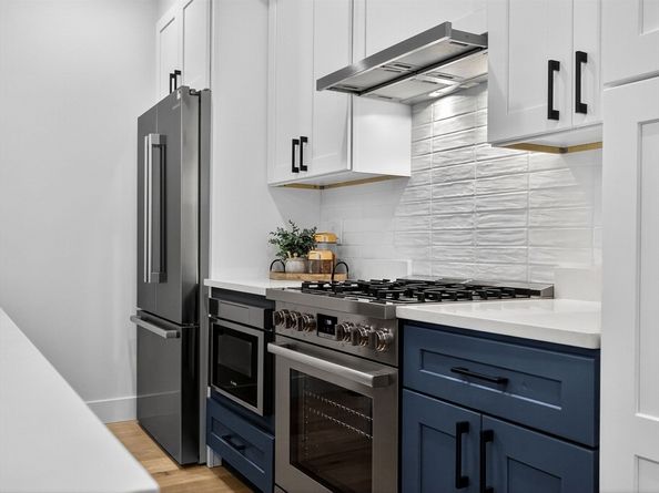 69 Clarendon Ave A, Somerville MA 02144