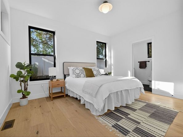 69 Clarendon Ave A, Somerville MA 02144