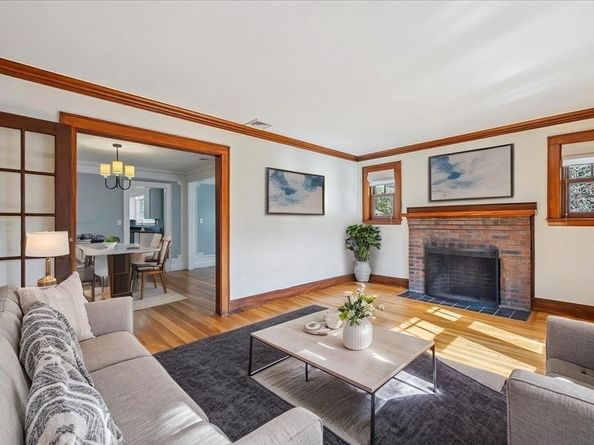 11 Broadway 11, Watertown MA 02472