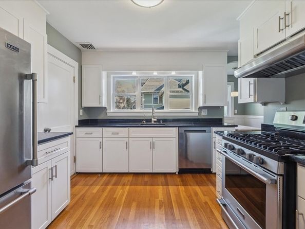 11 Broadway 11, Watertown MA 02472