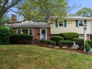 24 Pond Farm Rd