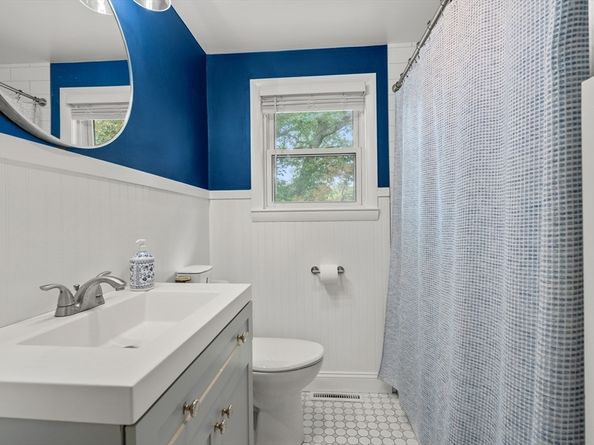 24 Pond Farm Rd, Dedham MA 02026