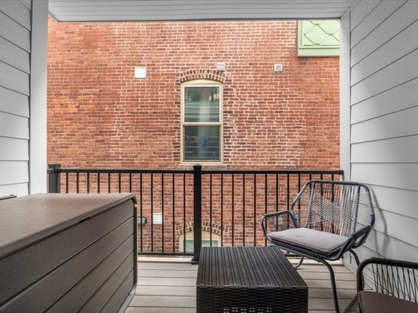 173 Magnolia St 5, Boston MA 02125