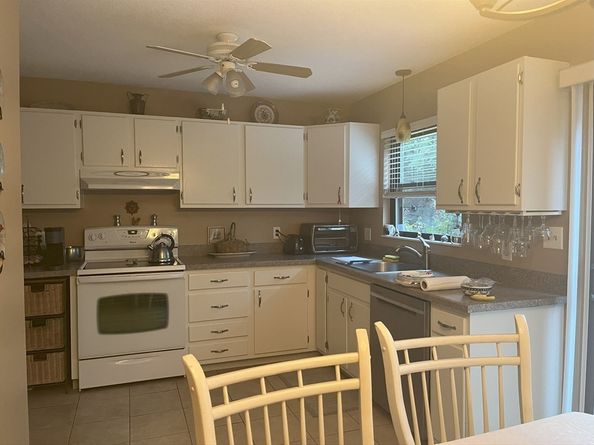 47 Rocky Nook 47, Malden MA 02148
