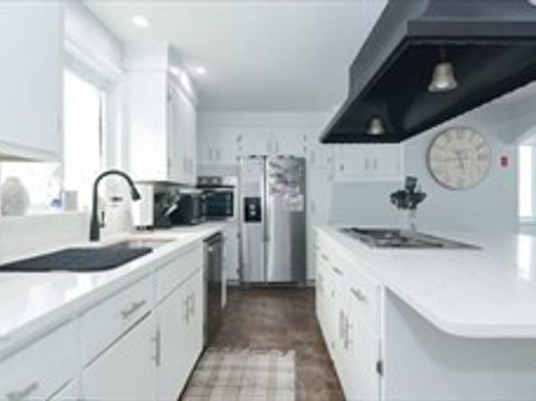 70 Tainter St, Medford MA 02155