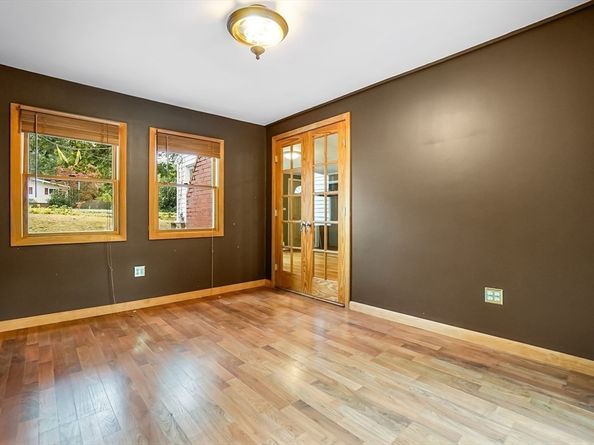 454 Old Connecticut Path, Wayland MA 01778