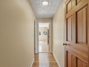 10 Brook St, Chelmsford MA 01824
