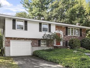 10 Brook St, Chelmsford MA 01824