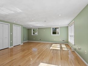 10 Brook St, Chelmsford MA 01824