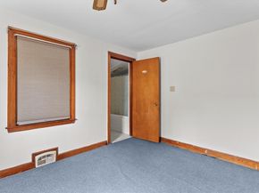 26 E Dexter Ave, Woburn MA 01801