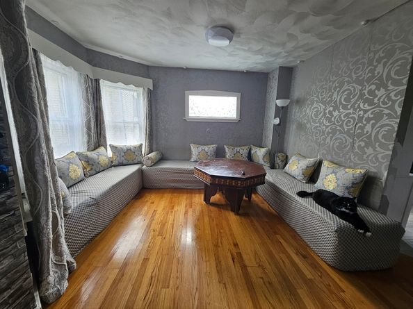 30 Clifton Ave., Lynn MA 01902