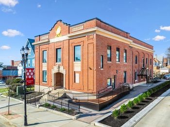 536 Broadway