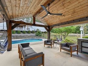 31 Douglas Road, Sutton MA 01590