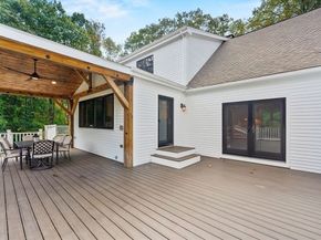 31 Douglas Road, Sutton MA 01590