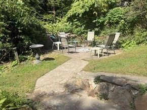 155 Tory Fort Ln, Worcester MA 01602