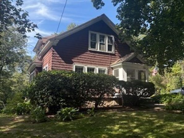 155 Tory Fort Ln, Worcester MA 01602