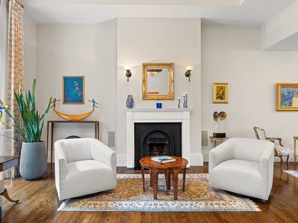 9 Walnut St, Boston MA 02108