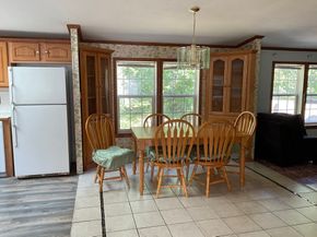 22 Medallion Road, Holbrook MA 02343