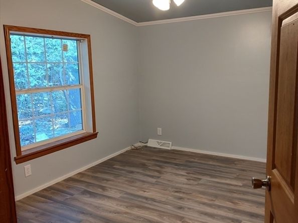 22 Medallion Road, Holbrook MA 02343