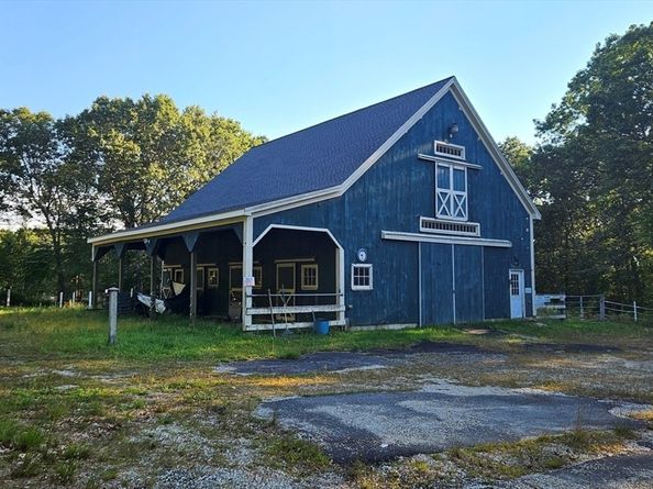 288 High Street, Uxbridge MA 01569