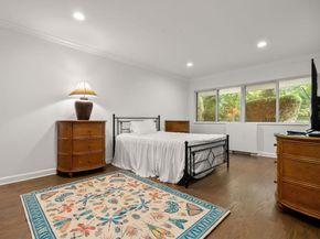 18 Chestnut Pl 18, Brookline MA 02445