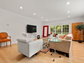 18 Chestnut Pl 18, Brookline MA 02445