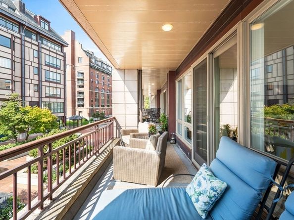 50 Battery St 103&4, Boston MA 02109