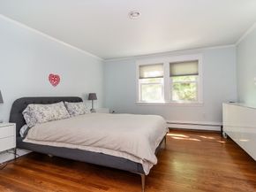 206-R Cedar Street, Wellesley MA 02481