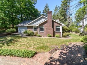 206-R Cedar Street, Wellesley MA 02481