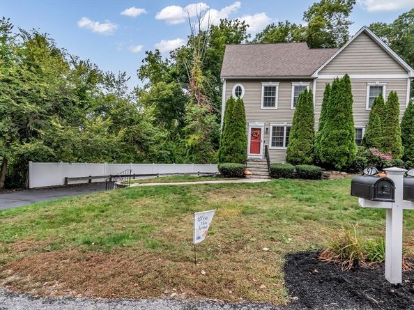 97 Cotuit 1, North Andover MA 01845