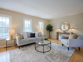 6 Alcott Way, Medfield MA 02052