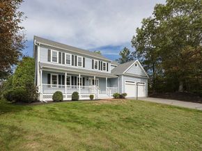 6 Alcott Way, Medfield MA 02052