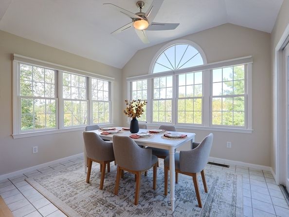 6 Alcott Way, Medfield MA 02052