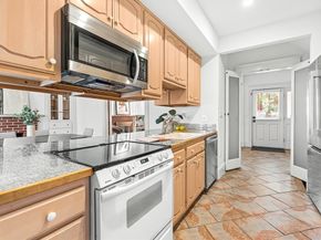 30 2nd St 1, Cambridge MA 02141