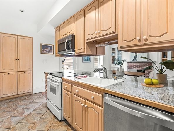 30 2nd St 1, Cambridge MA 02141