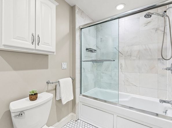 30 2nd St 2, Cambridge MA 02141