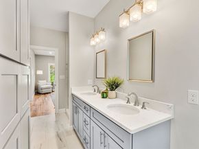 174 Chestnut St. 14, North Andover MA 01845