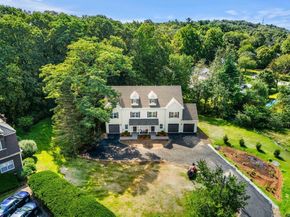 174 Chestnut St. 14, North Andover MA 01845