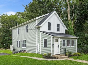 16 N Main St