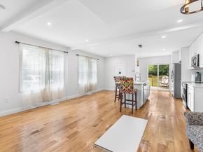 16 N Main St, Avon MA 02322