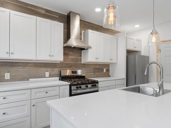 492 Harvard, Boston MA 02124