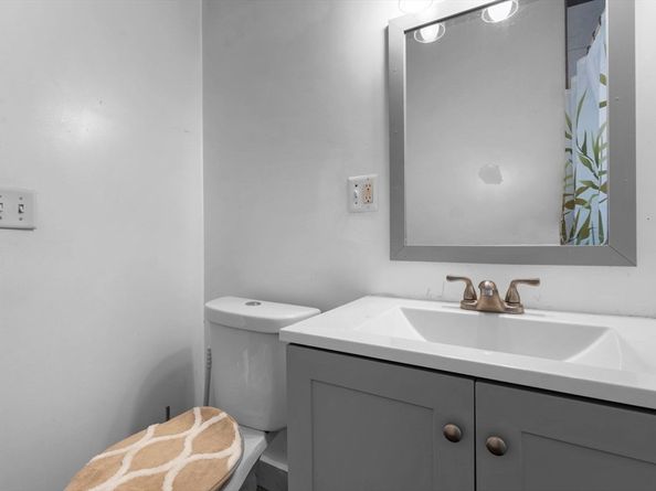 492 Harvard, Boston MA 02124