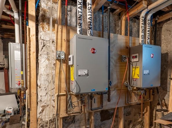 492 Harvard, Boston MA 02124