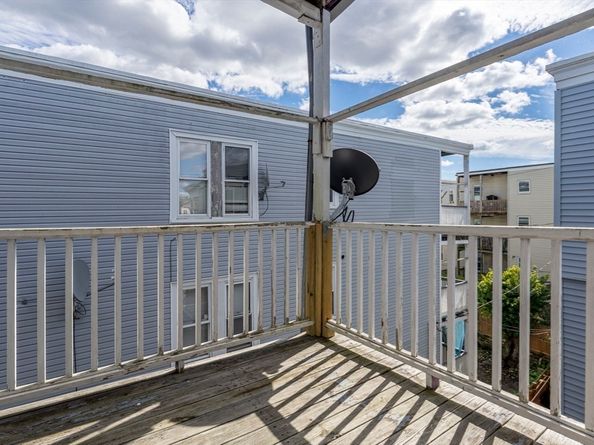 492 Harvard, Boston MA 02124