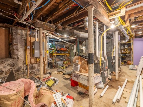 492 Harvard, Boston MA 02124