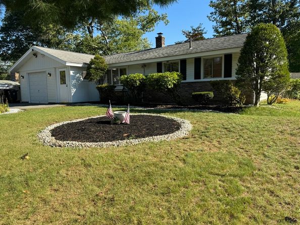 261 Jon Dr, Brockton MA 02302