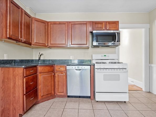 162 Myrtle Street 1, Waltham MA 02453